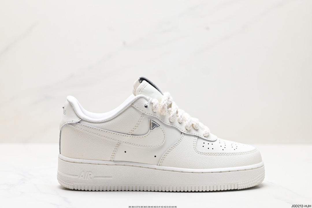 Nike Air Force 1 Shoes